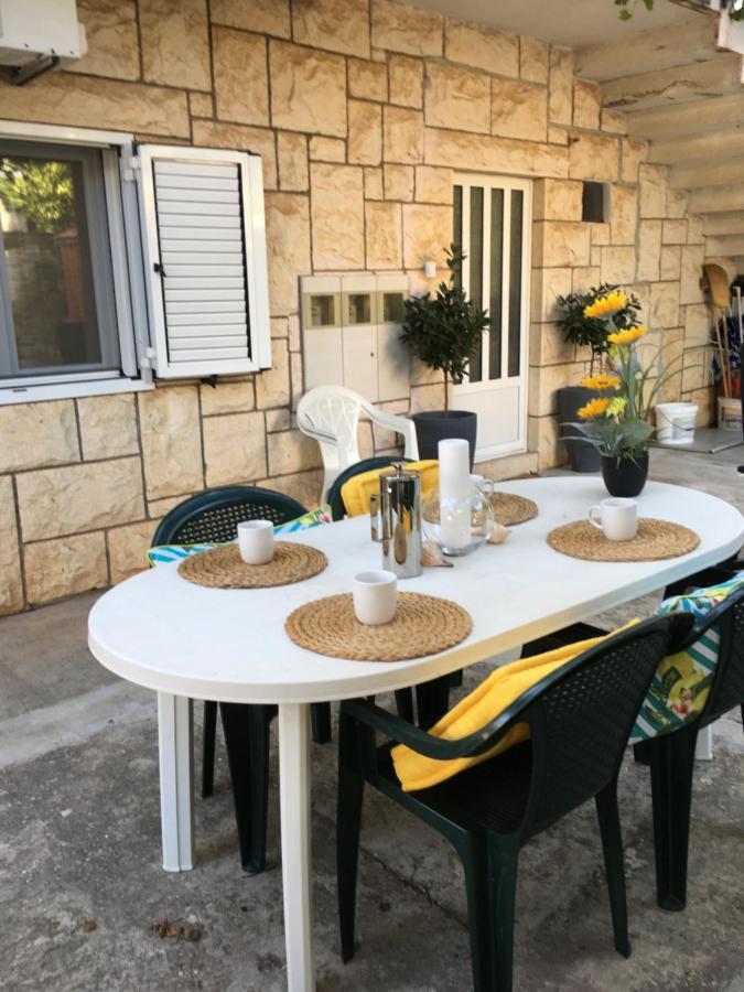 Apartment Marina Komiza Ngoại thất bức ảnh
