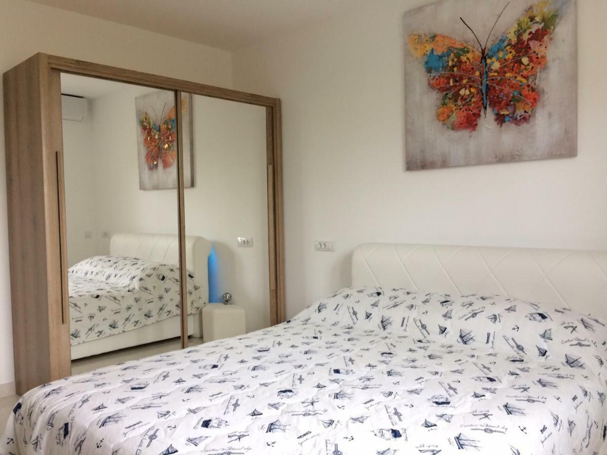 Apartment Marina Komiza Ngoại thất bức ảnh